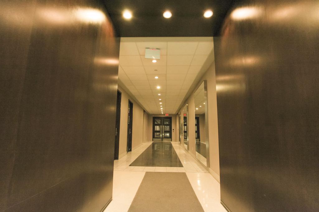 Red Maple Suites - Icon Toronto Extérieur photo