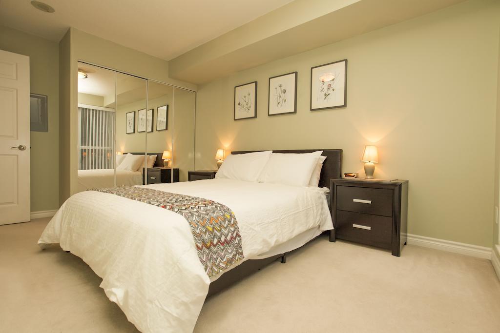 Red Maple Suites - Icon Toronto Chambre photo