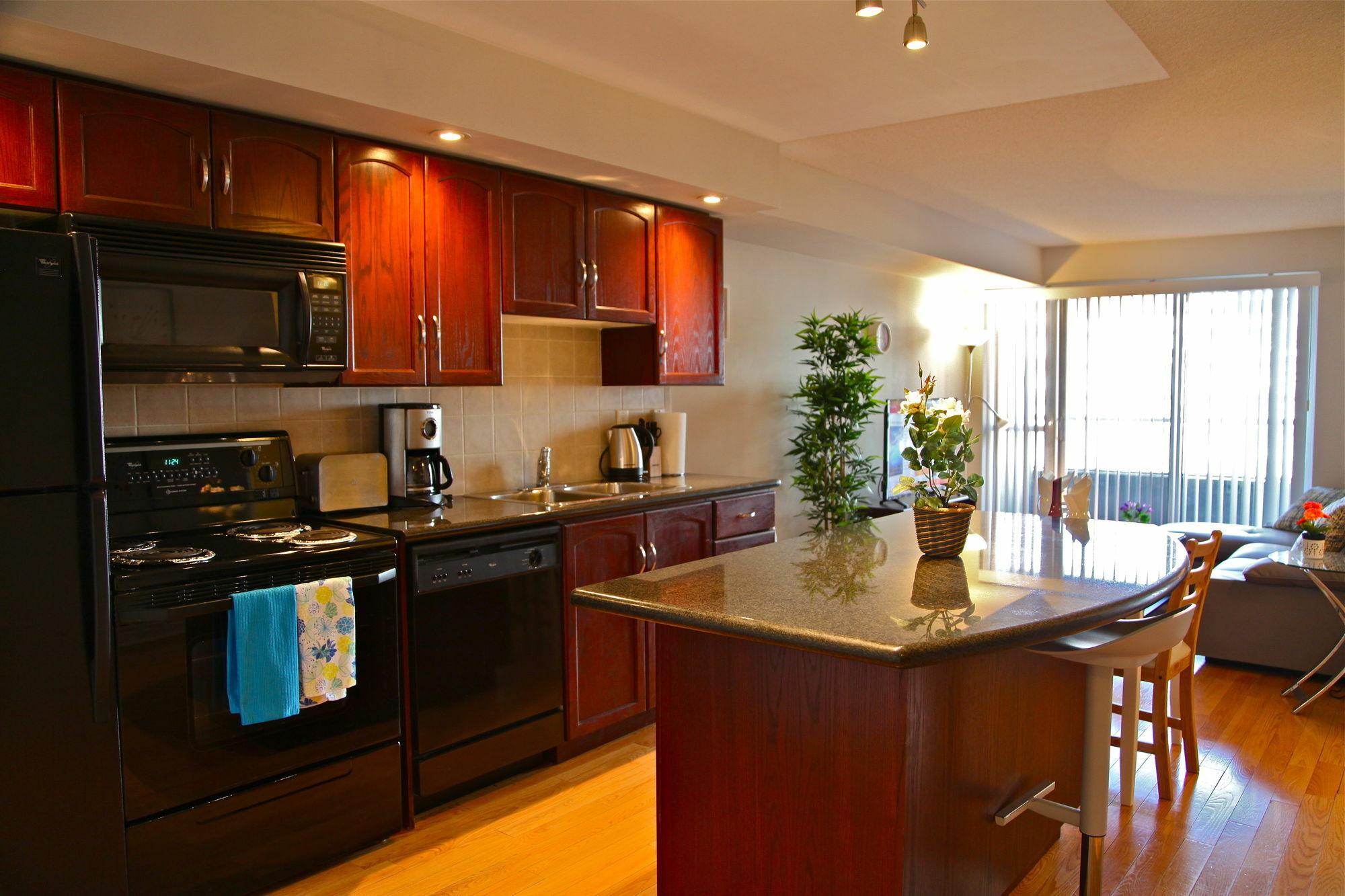 Red Maple Suites - Icon Toronto Extérieur photo
