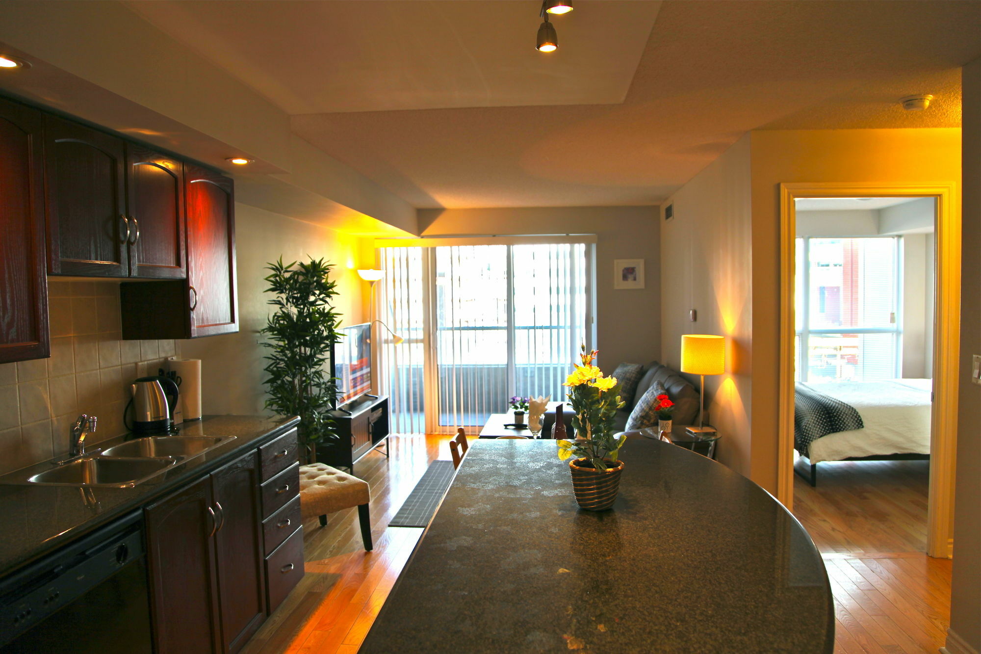 Red Maple Suites - Icon Toronto Extérieur photo